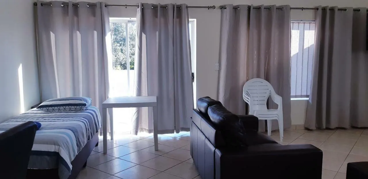 Apartment Getaway Self-Catering Tyger Valley Durbanville