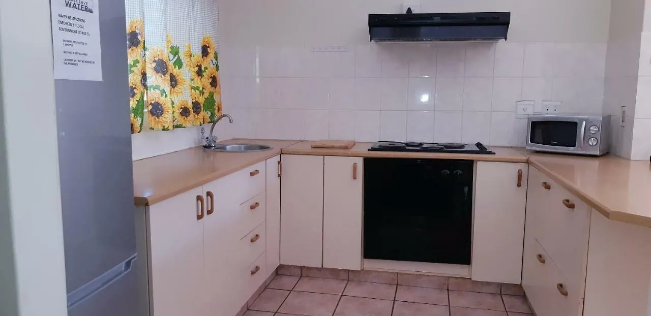 Getaway Self-Catering Tyger Valley Durbanville Apartment